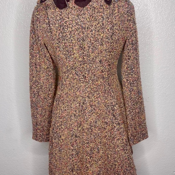 Beautiful Knit Mutlicolor Floral Coat - Picture 9 of 13